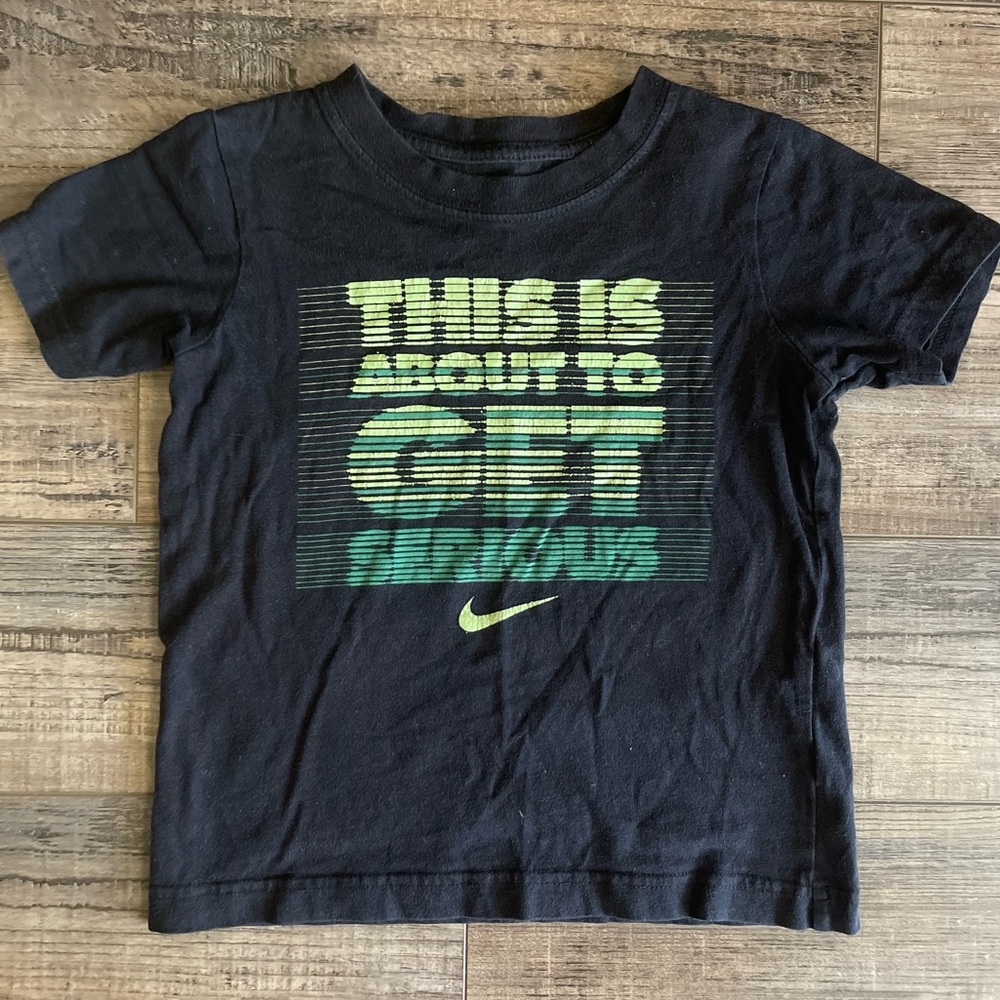 Boys Nike T-shirt
